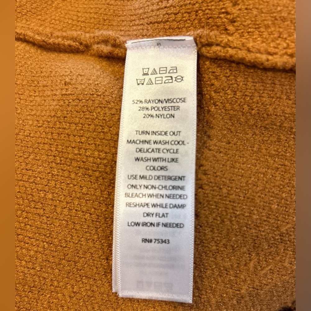 🧡”Tahari” Rust Brown Very Soft Gold Button Front Cardigan w/ Pockets Size M🧡 - Picture 15 of 15